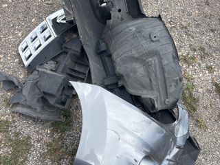 Vehicle Parts Image #1